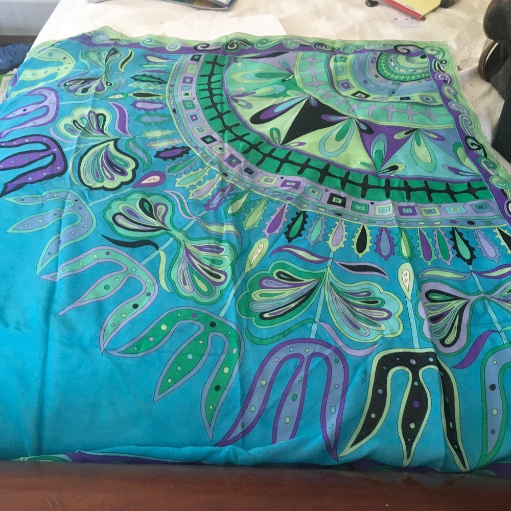 Vintage iconic pucci scarf